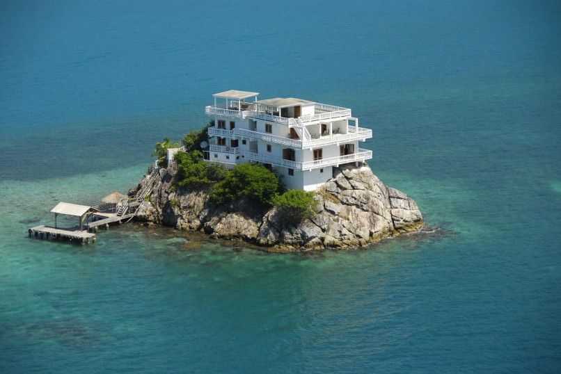 Найкрасивіші будинки на островах